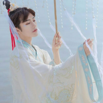 2023最火男生古装头像(精选24张)