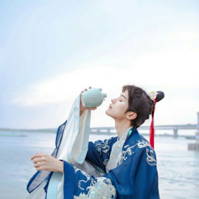 2023最火男生古装头像(精选24张)