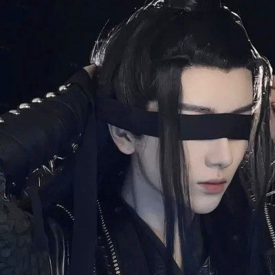 3423年最火古风头像(精选20张)