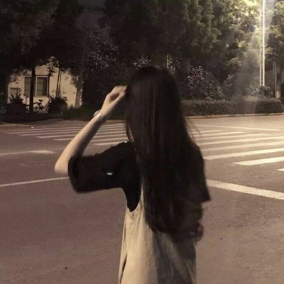 可爱背影女生头像 超级好看的背影头像女可爱
