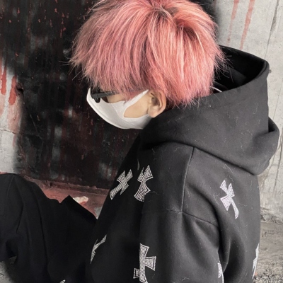 露脸头像男干净(精选29张)