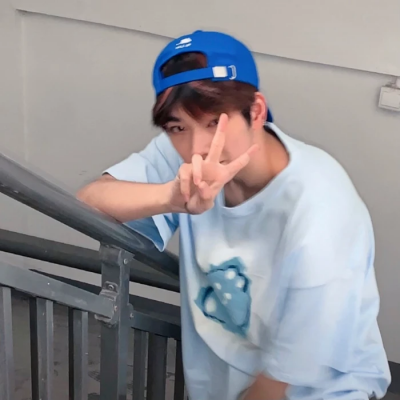 露脸头像男干净(精选29张)