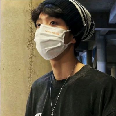 露脸头像男干净(精选29张)