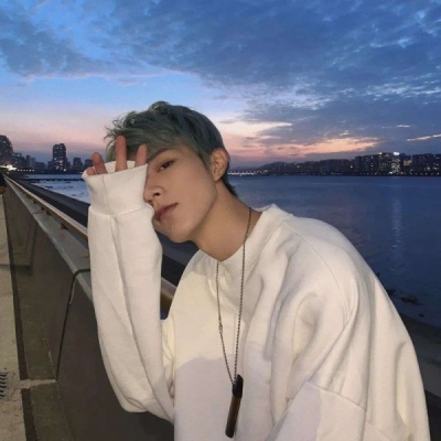 男生青春头像 男生青春校园头像