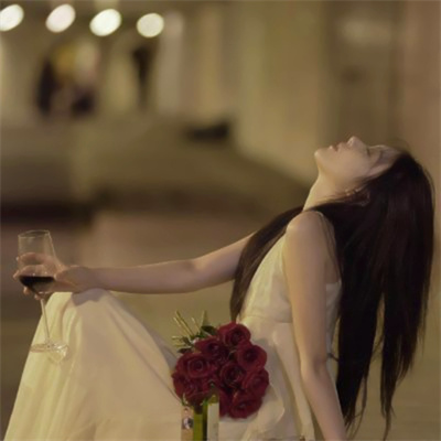 极简头像女高级 日系风格头像女生