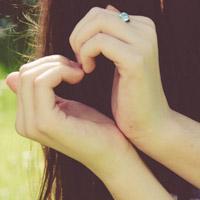 2023年最火微信头像爱心图片