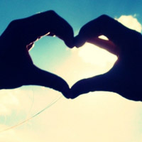 2023年最火微信头像爱心图片