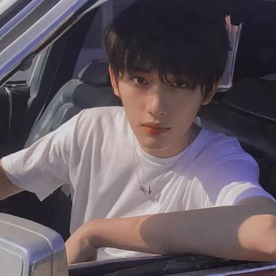 最霸气的男生头像真人 男生帅气真人头像大全