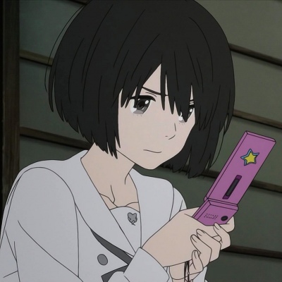 抑郁哭泣女生动漫头像(精选16张)