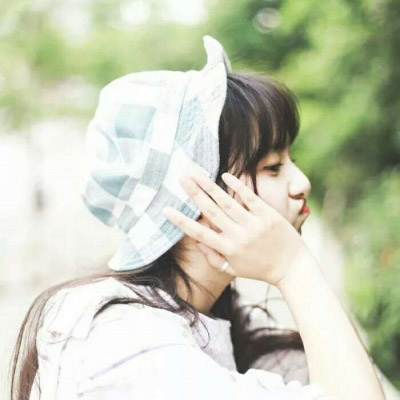 侧面头像女生唯美漂亮(24张)