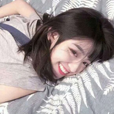 侧面头像女生唯美漂亮(24张)