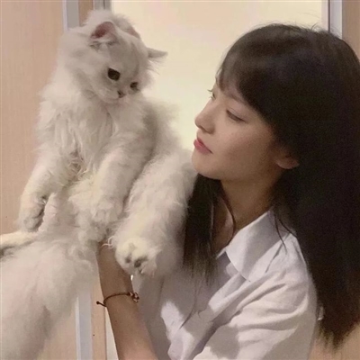 优质干净女生头像可爱(16张)