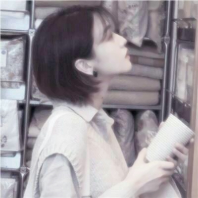 最漂亮的美女头像大约24岁(20张)