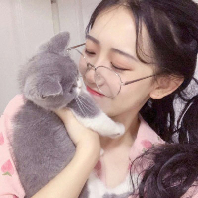 温柔干净且惊艳的头像女真人(28张)