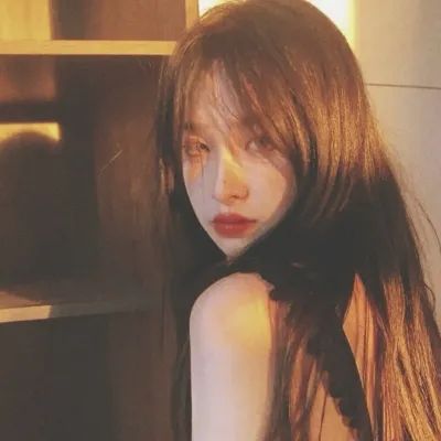 超级惊艳的女生头像(精选18张)