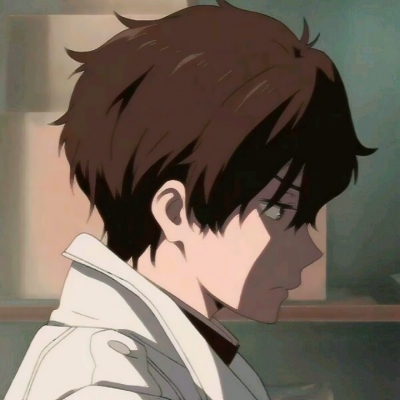 最近火的头像男动漫(16张)