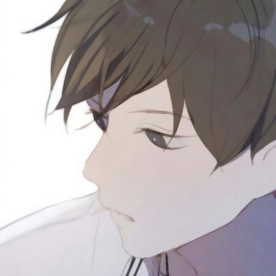 最近火的头像男动漫(16张)