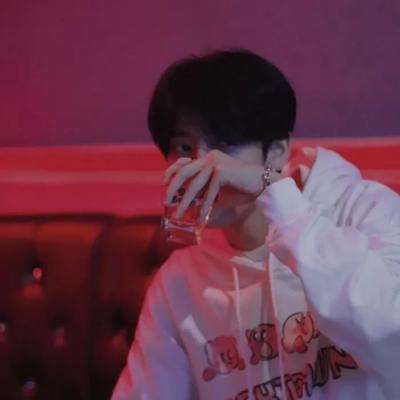 抖音图片最火头像男生霸气(26张)