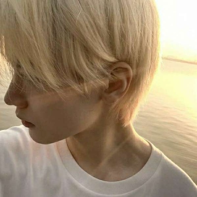 抖音图片最火头像男生霸气(26张)