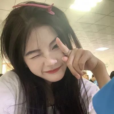 超级好看的微信头像图片女(24张)