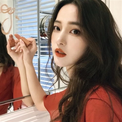 超级好看的微信头像图片女(24张)