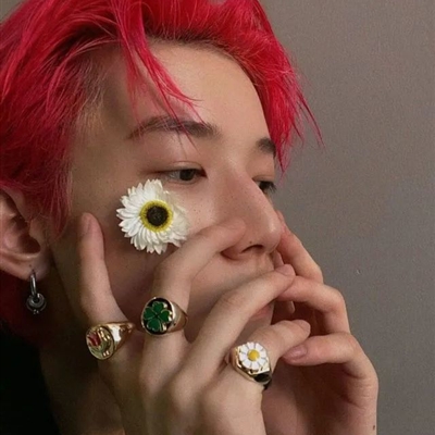 非常好看的男生头像推荐(精选24张)