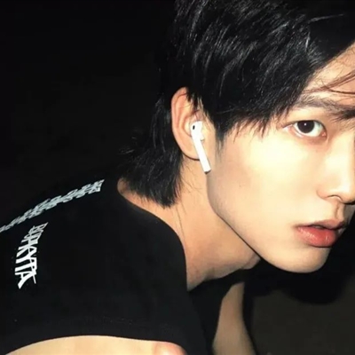 非常好看的男生头像推荐(精选24张)