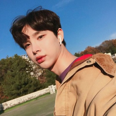 最新款微信头像图片男士(精选18张)