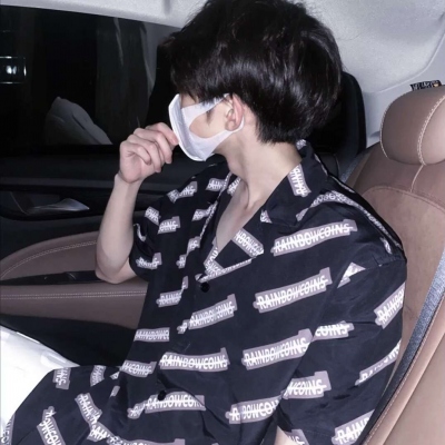 年轻人微信头像图片男士(精选28张)