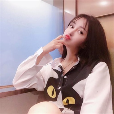 头像图片2023最火爆学生女(精选28张)