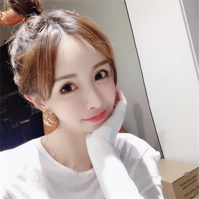 头像图片2023最火爆学生女(精选28张)