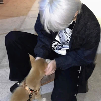 2023最火微信男士头像(22张)