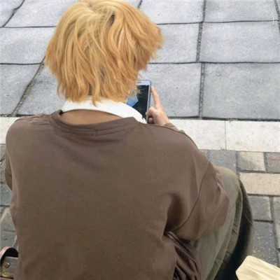 2023最火微信男士头像(22张)