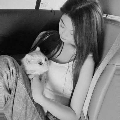 2023最火黑色头像女(16张)