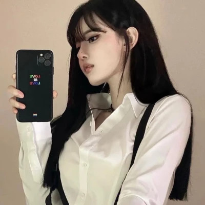 2023最火头像少女图(精选16张)