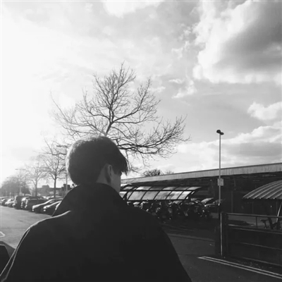 成熟男人用的微信头像(12张)