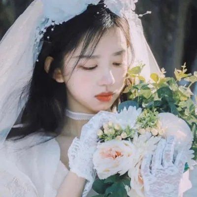 最好看的女头像伤感(16张)