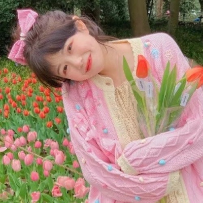 低调又高雅的微信头像女(16张)