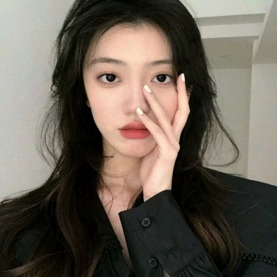 低调又高雅的微信头像女(16张)