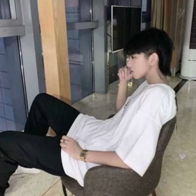 2023qq最帅男头像(精选14张)