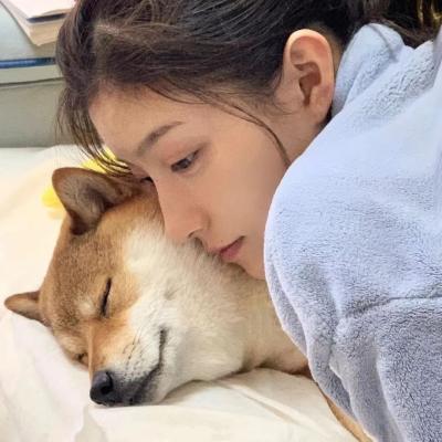 2023最火气质女生头像(24张)