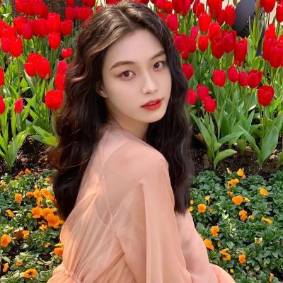 2023最火气质女生头像(24张)