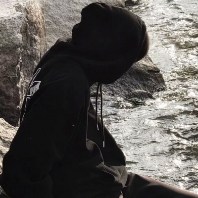 2023最唯美男人头像(精选22张)