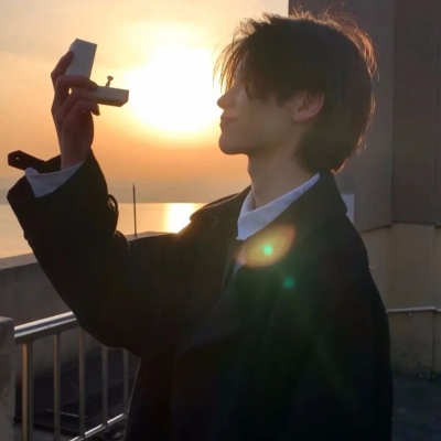 2023最唯美男人头像(精选22张)