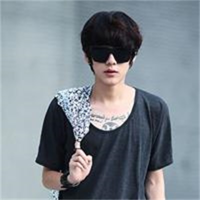 2023最酷最帅微信头像(精选24张)