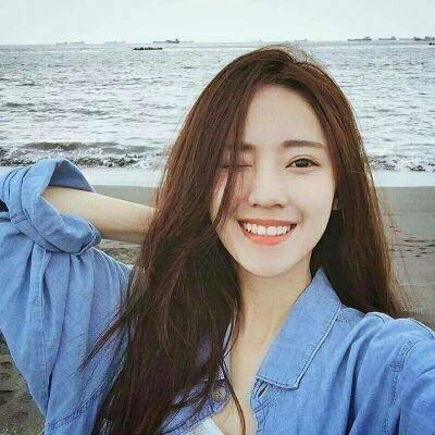 2023年最火的美女头像(精选24张)