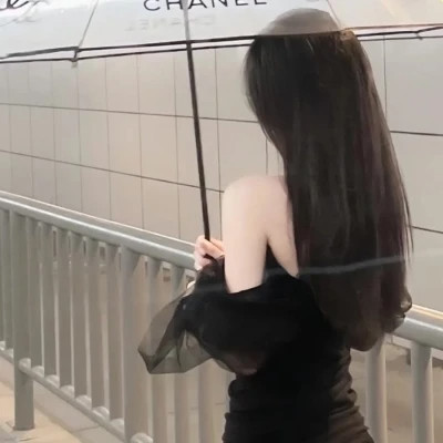 女生2023年最帅的头像(精选24张)