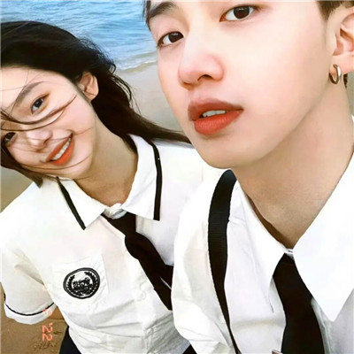 2023微信最火情侣头像(34张)