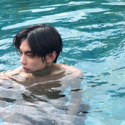 2023最火抖音男生头像(精选16张)