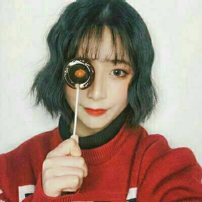 2023年最火的美女头像(精选24张)